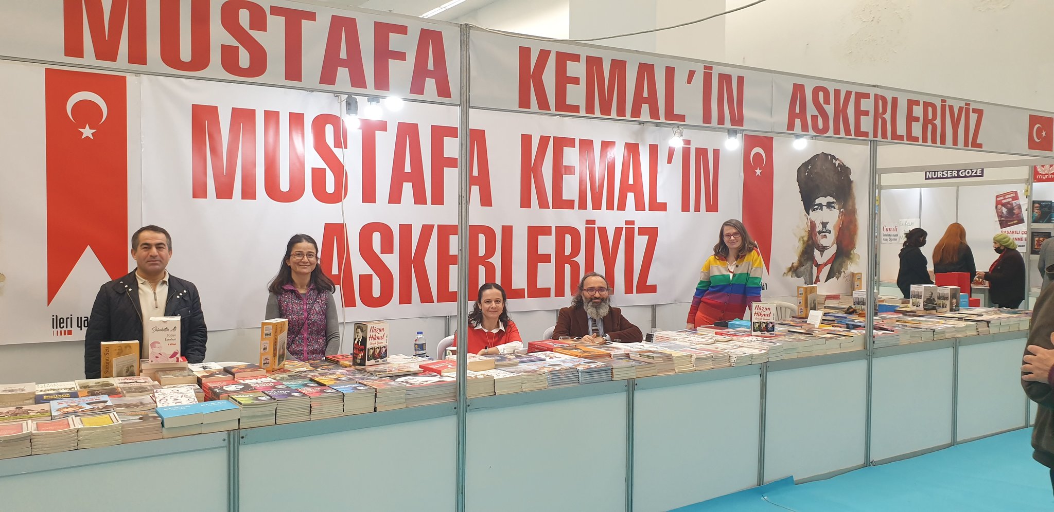 İleri Yayınları - Mustafa Kemal'in Askerleriyiz!