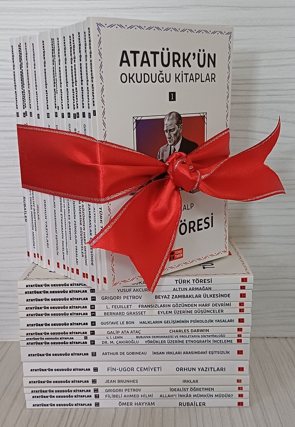 Atatürk'ün Okuduğu Kitaplar (15 kitaplık set)